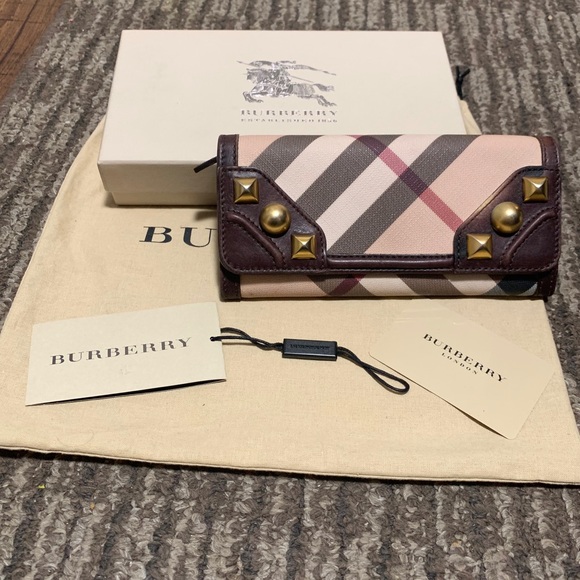 Burberry Handbags - Authentic Burberry Nova Check Studded Wallet